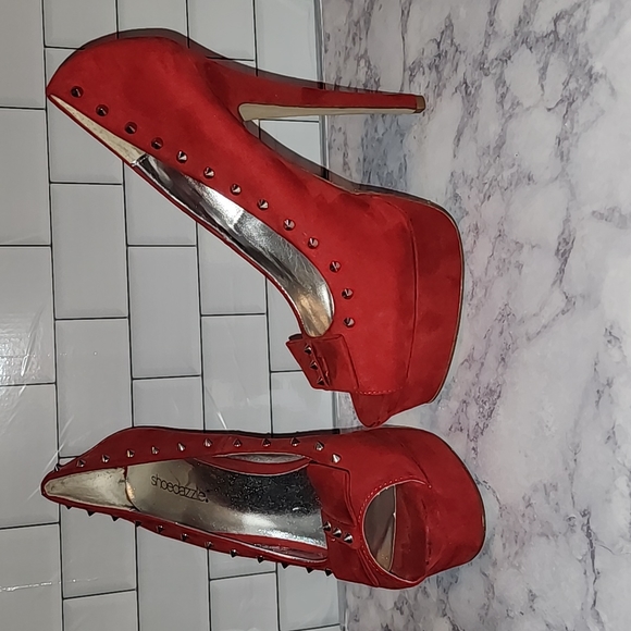 Shoedazzle red spike heels size 9 - Picture 1 of 4